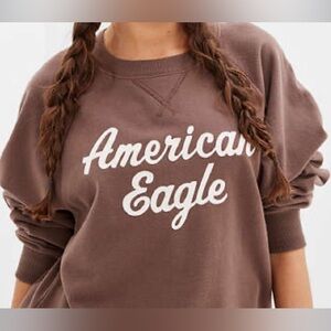 American Eagle Crew Neck Sweatshirt
